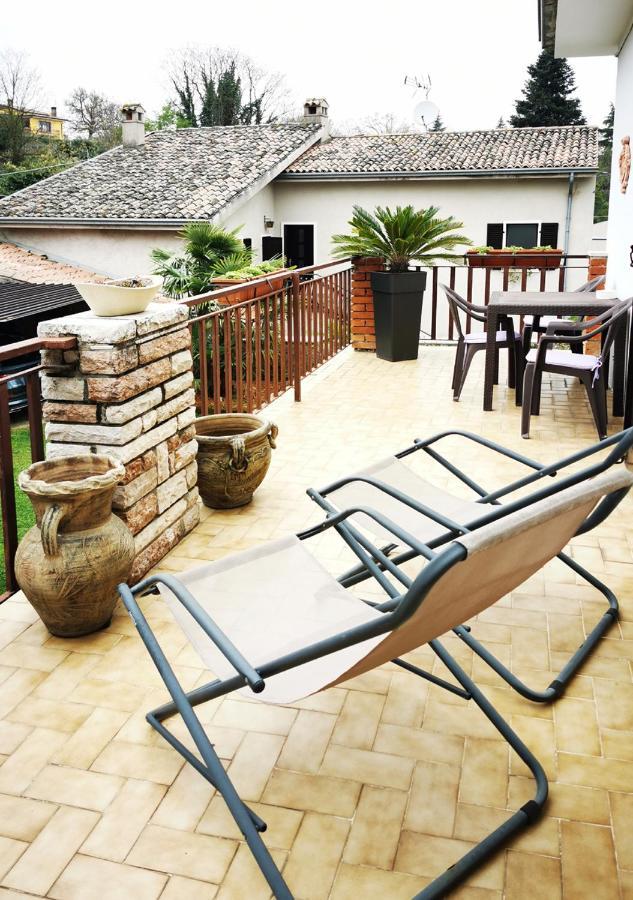 Vila Casa Rustica Con Giardino Caprino Veronese Exteriér fotografie